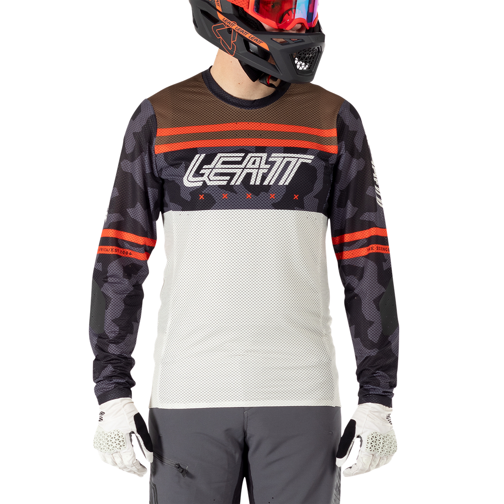 חולצת רכיבה ארוכה גברים MTB Gravity 4.0 Cream V25 - Leatt