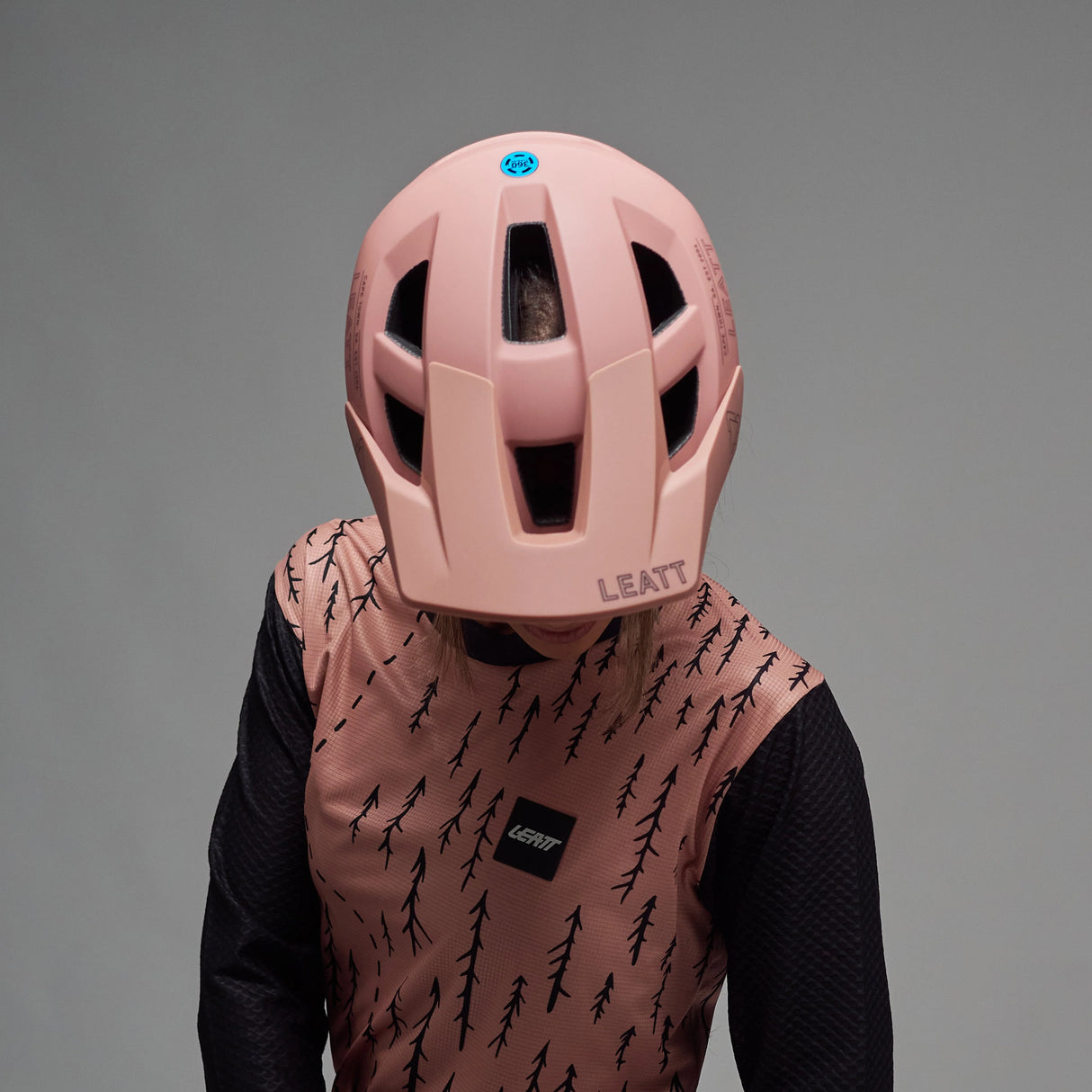 קסדה MTB AllMtn 2.0 Pink - Leatt