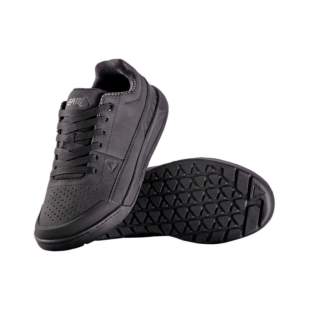 נעלי רכיבה 2.0 Flat Blk V26 - Leatt