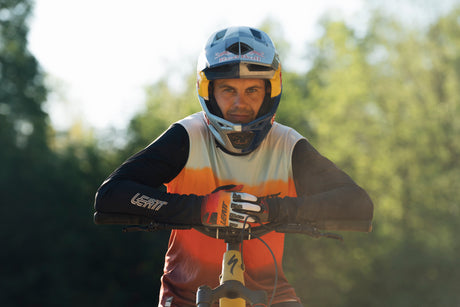 סקירה והשוואה בין קסדות האופניים המלאות של LEATT