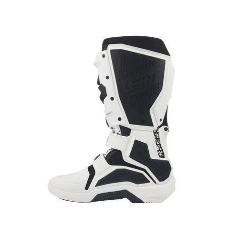 מגף 5.5 FlexLock Evo White - Leatt