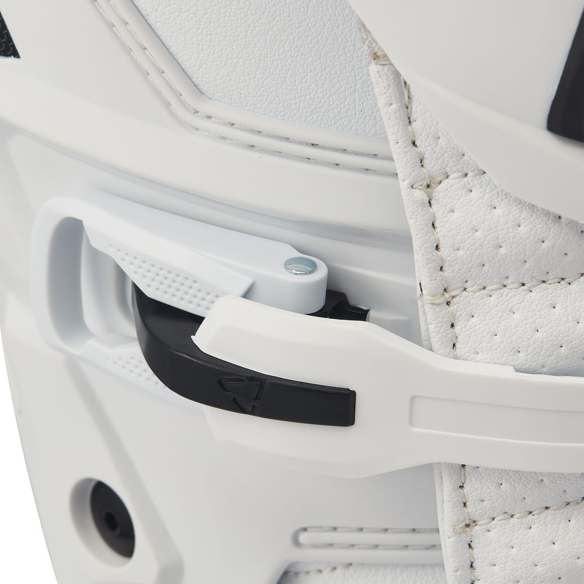 מגף 4.5 Evo White - Leatt