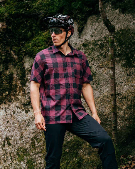 חולצת רכיבה קצרה גברים Tech Party l Nelson - DHaRCO