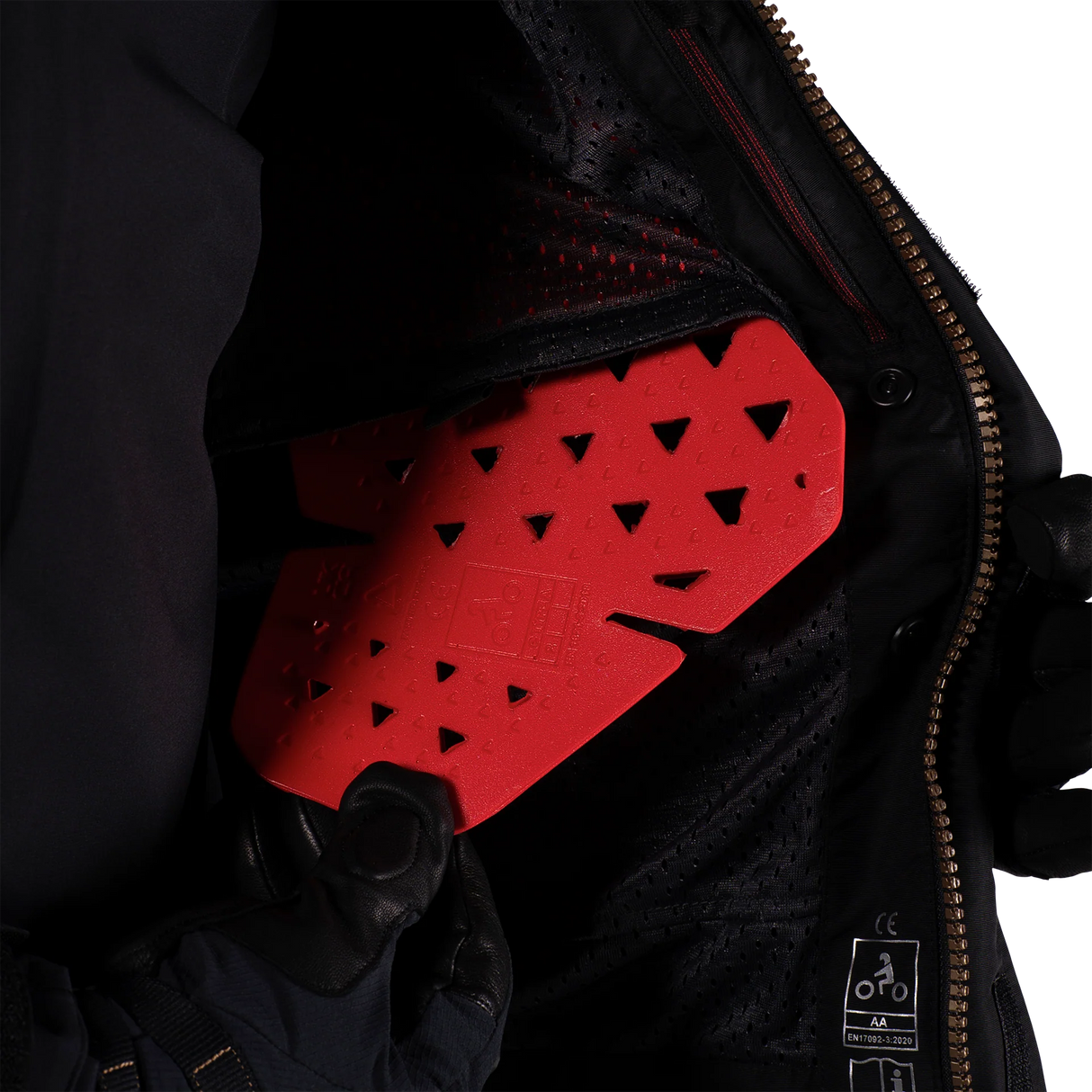 זוג מגני חזה 3DF רמה 2 - Leatt