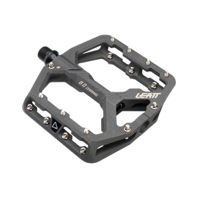פדל CeraMAG AllMtn 8.0 Flat מגנזיום - Leatt