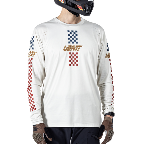 חולצת רכיבה ארוכה גברים MTB Enduro 4.0 Cream V25 - Leatt