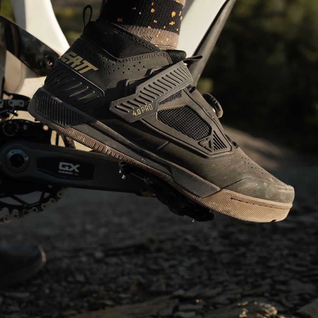 נעלי רכיבה ProClip 4.0 Black - Leatt