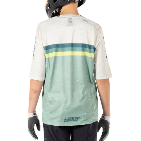 חולצת רכיבה קצרה ילדים MTB Enduro 3.0 Pistachio Jr V25 - Leatt