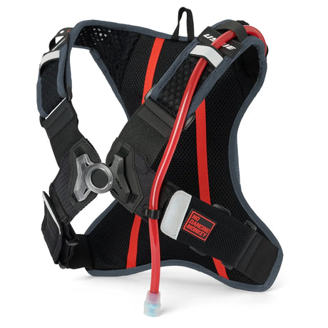 תיק מים USWE Outlander XC 2 Black XS - USWE